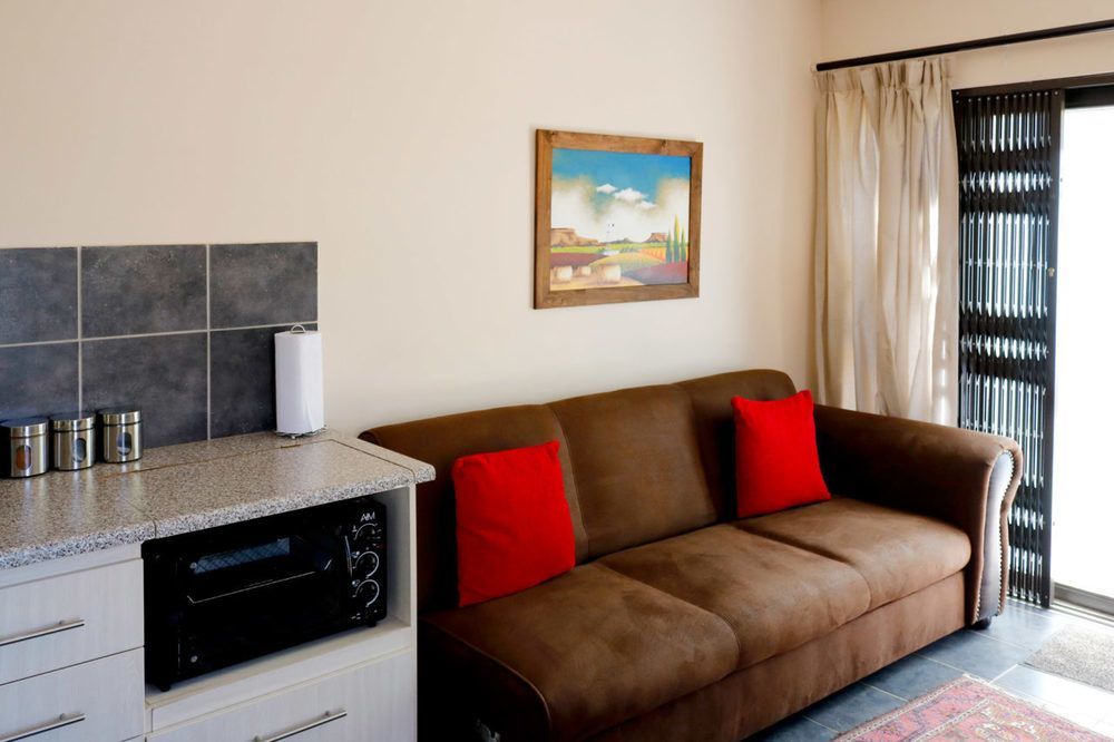 A Little Guesthouse Bloemfontein Exterior foto