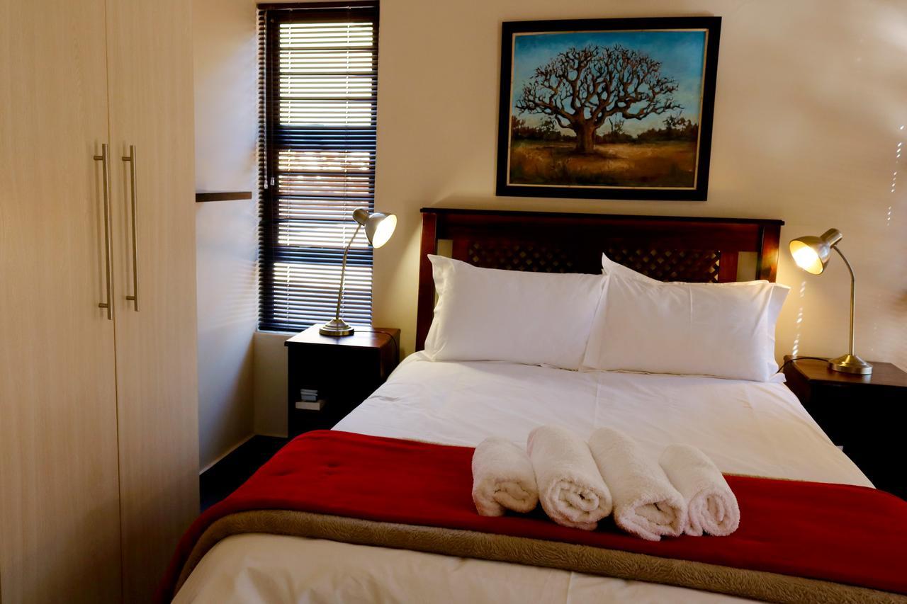 A Little Guesthouse Bloemfontein Exterior foto